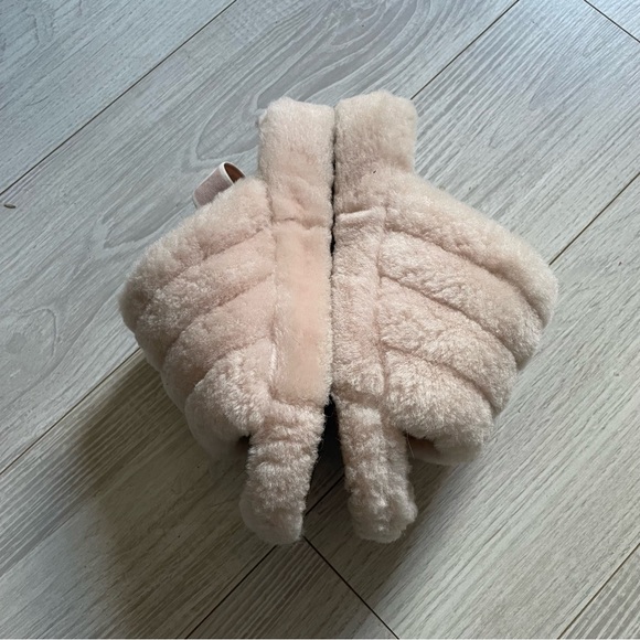 UGG Fluff Yeah Slides - Picture 2 of 5